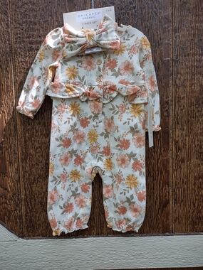 chick pea Cream Floral Baby Romper with Peach Accents 3-6M